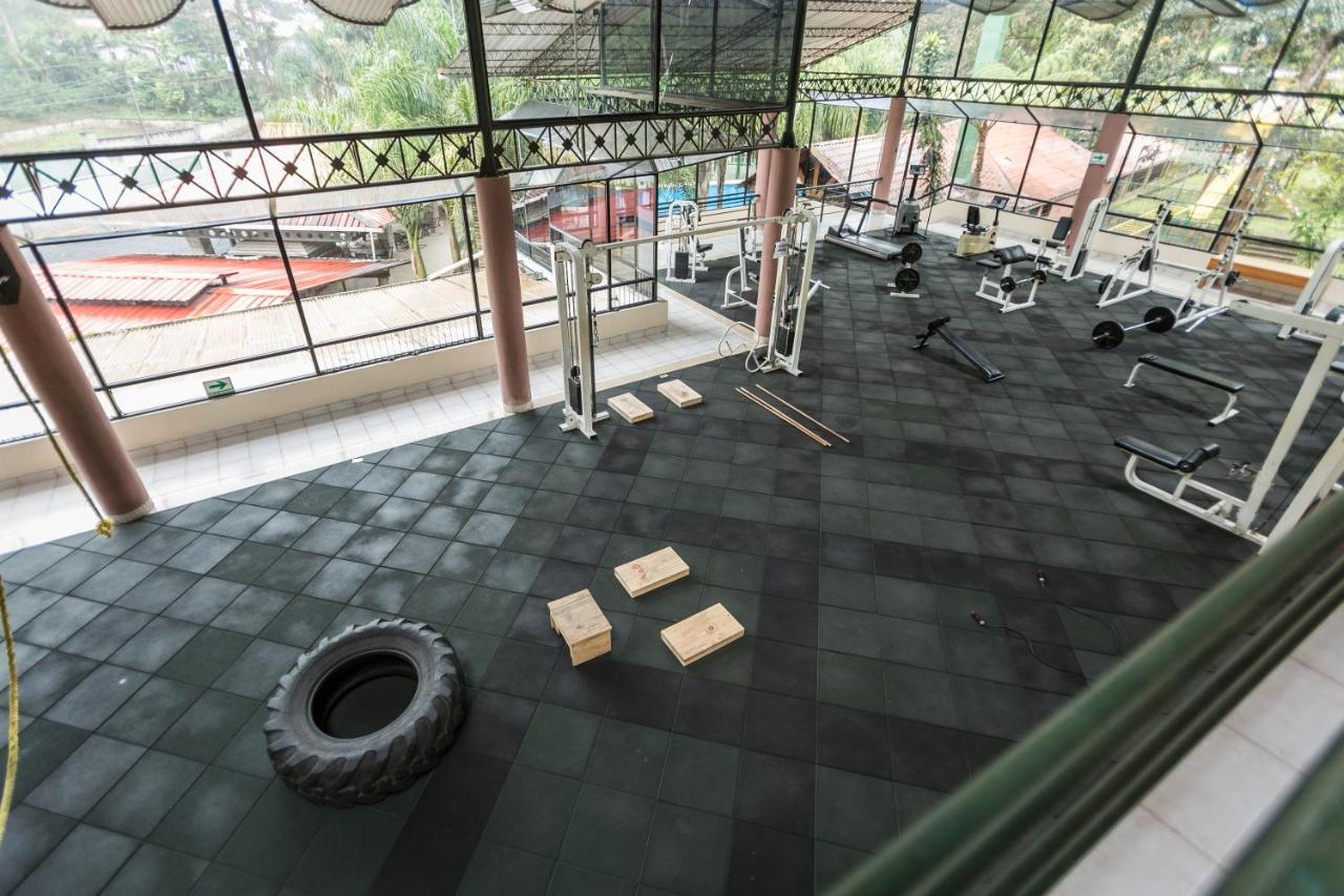 Park Hotel Santa Cruz Verapaz Luaran gambar