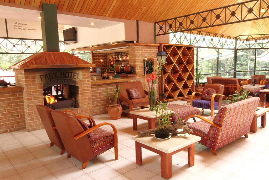 Park Hotel Santa Cruz Verapaz Luaran gambar